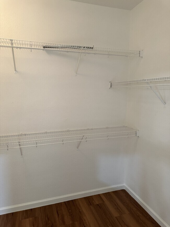 Building Photo - 91 W Recreo Ct