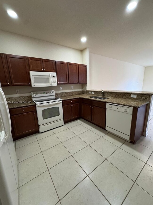 Building Photo - 9227 SW 227th Terrace