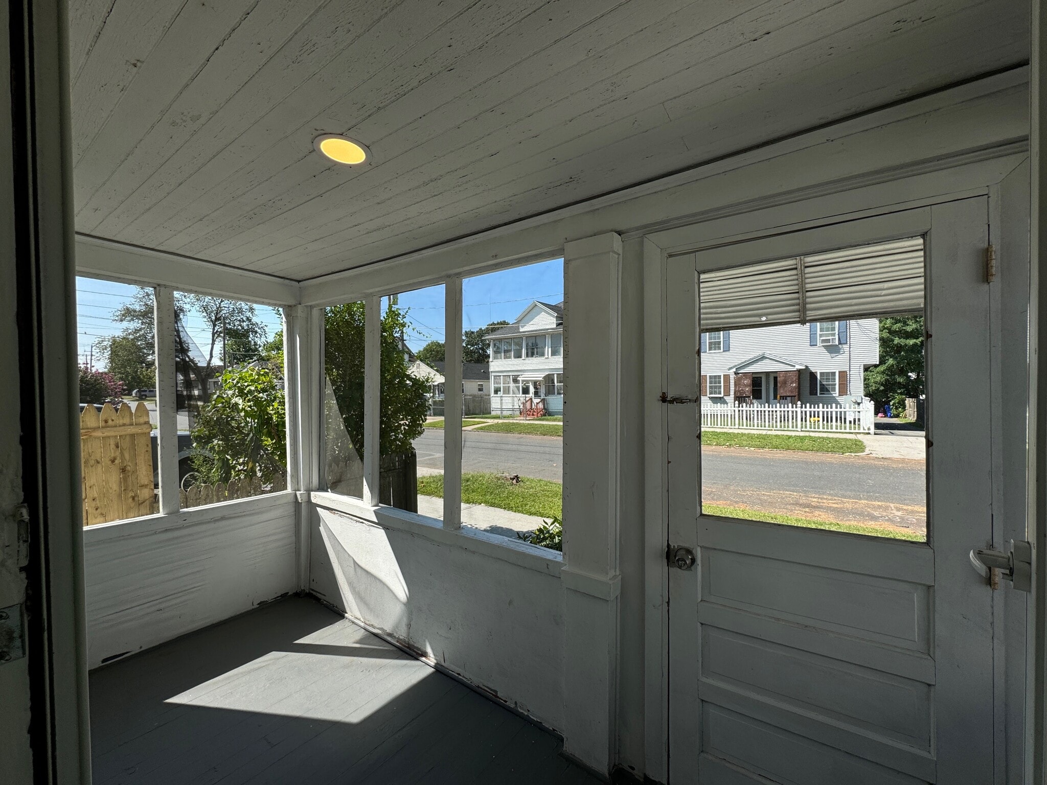 Building Photo - 23 Beauregard St