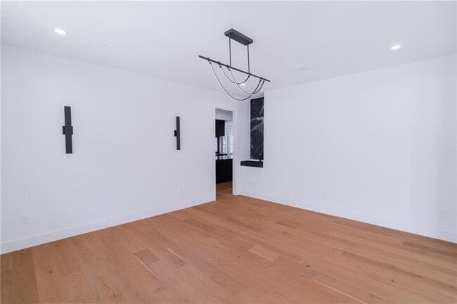 Building Photo - 4051 Annecy Dr SW
