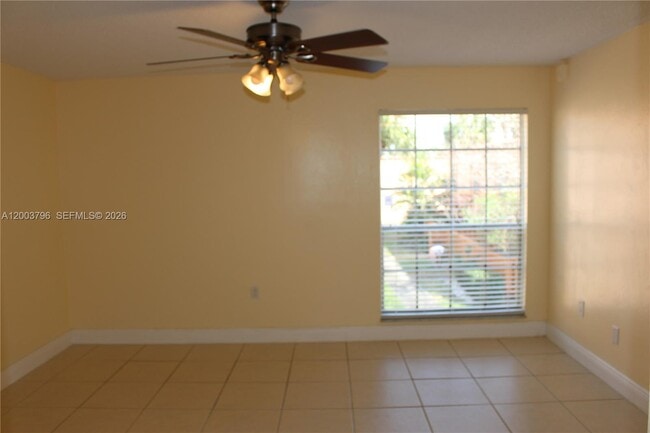 Building Photo - 7208 Fairway Dr