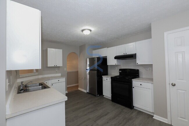 Building Photo - 742 Bridgewood Ct