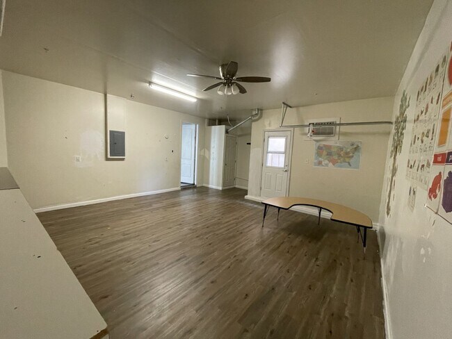 Building Photo - 1348 Encore Dr