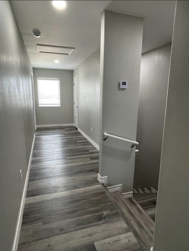 Building Photo - 107 Mimosa St