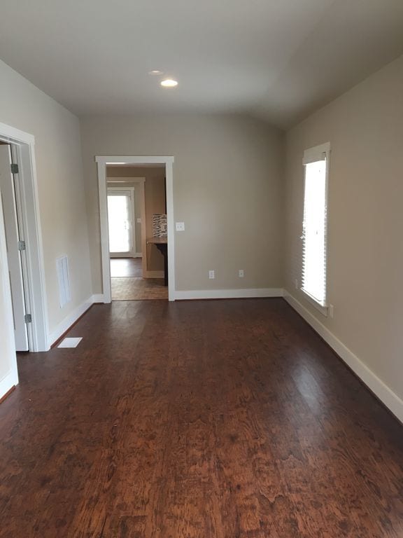 Building Photo - Fantastic East Nashville home close to She...