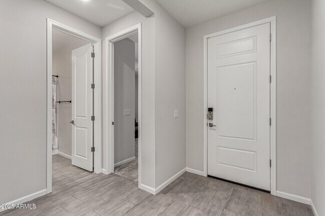 Building Photo - 18021 Avenida del Sol W