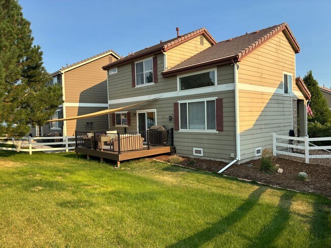 Building Photo - Beautiful 3-Bedroom, 3-Bathroom 2-Story Ho...