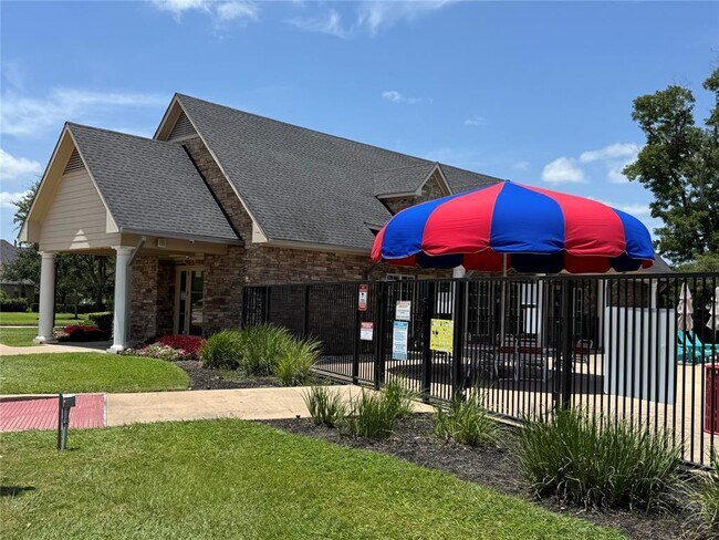 Building Photo - 3811 Windmill Creek Dr