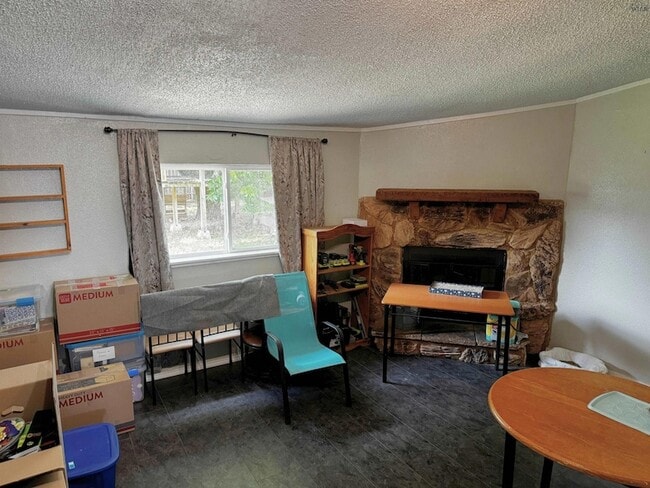 Building Photo - 1609 Sunnyside Ln