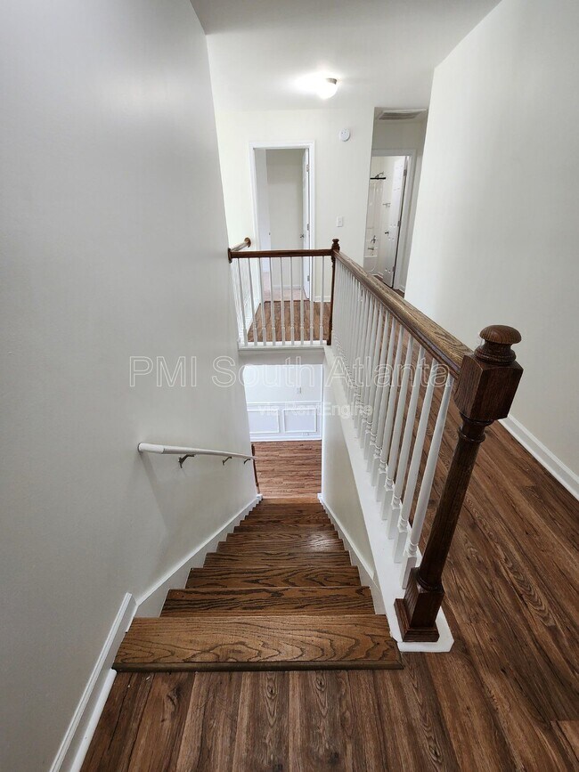 Building Photo - 2551 Wrangler Dr