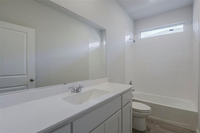 Building Photo - 8620 High Hl Dr