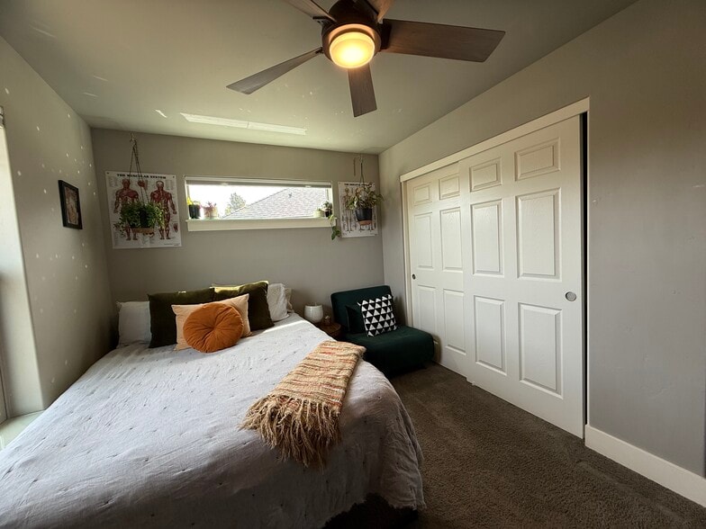 Building Photo - 20130 Carson Creek Ct