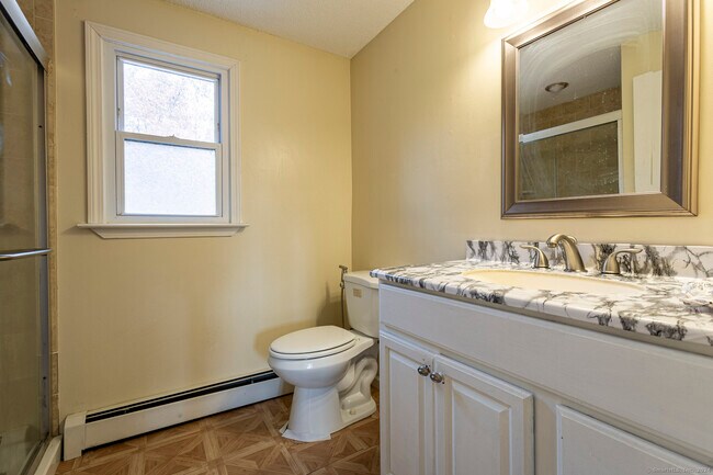 Building Photo - 288 Candlewyck Dr