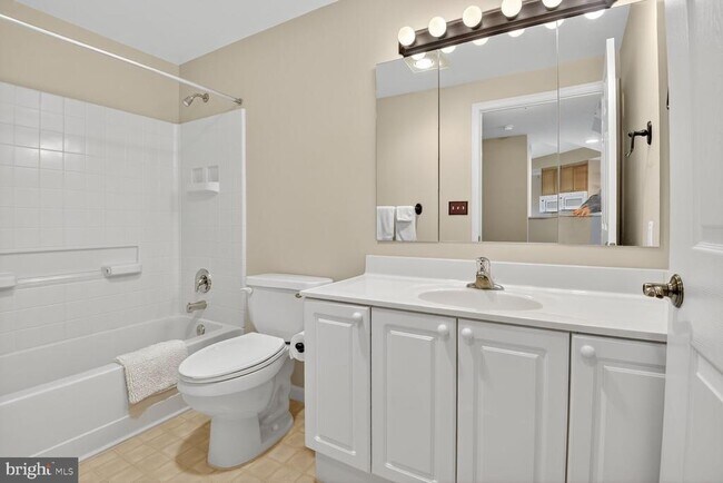 Building Photo - 19355 Cypress Ridge Terrace