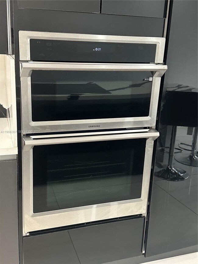 Building Photo - 1130 Oysterwood St