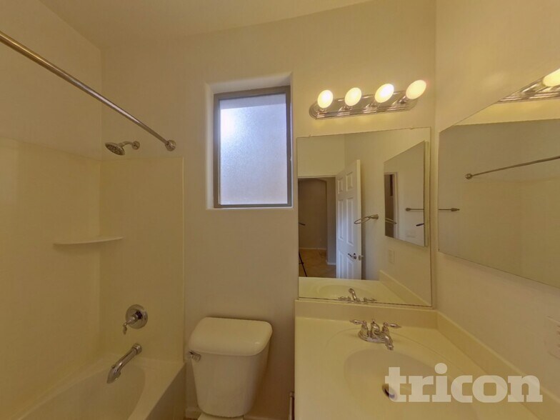 Building Photo - 19494 N San Marin St