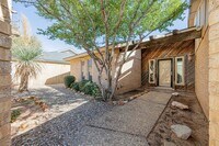 Building Photo - 105 Quail Run