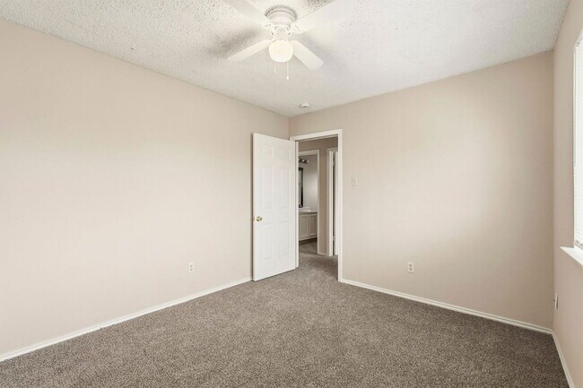 Building Photo - 16623 Red Gully Dr