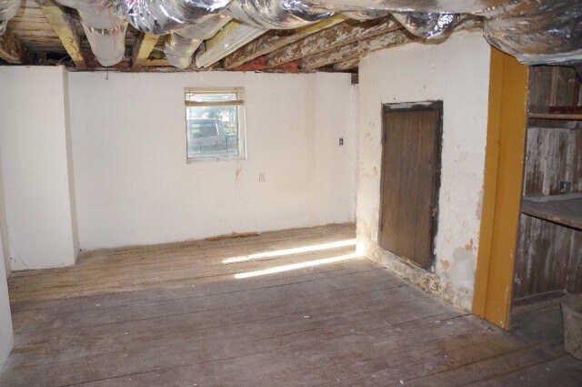 Building Photo - 180 Mayes St