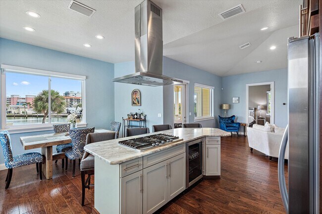 Building Photo - 4336 Belle Vista Dr