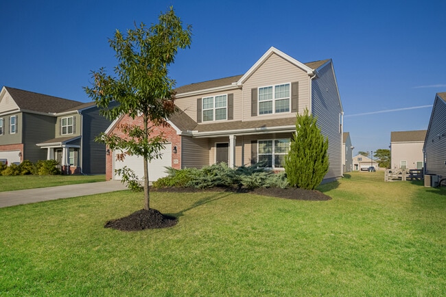 Building Photo - 926 3rd St