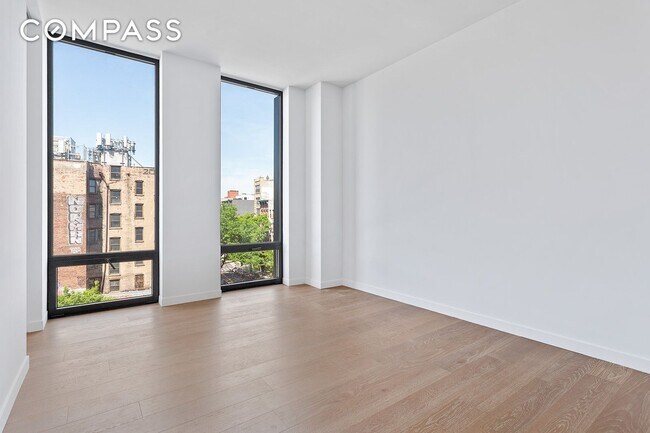 Building Photo - 287 E Houston St