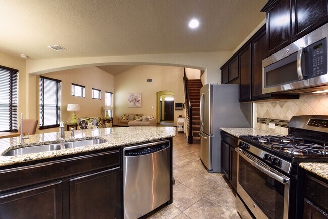 Building Photo - BEAUTIFUL HOME  |  4 BEDS & 3.5 BATHS  |  OFFICE  |  LOFT  |  NEAR 1604 AND 151