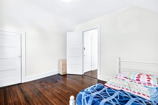 Building Photo - 50 Edgar Pl