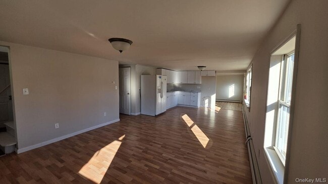 Building Photo - 882 NY-52