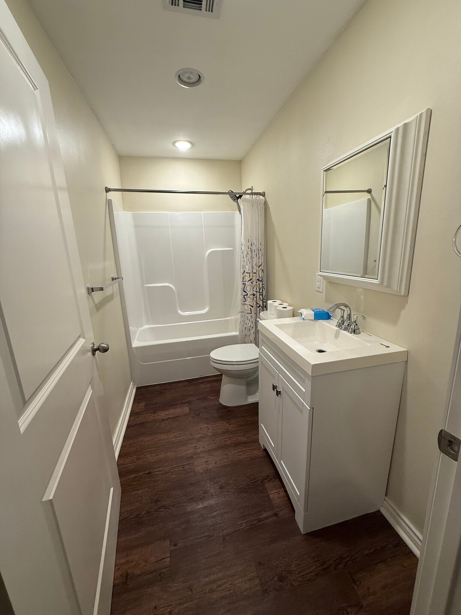 Building Photo - 99 Fairlane Dr