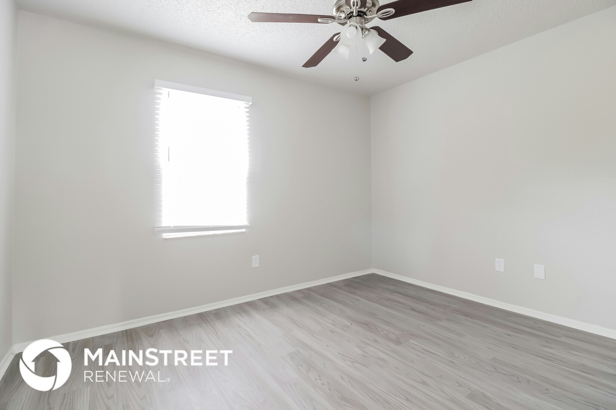 Building Photo - 1294 Dewar Ct NE