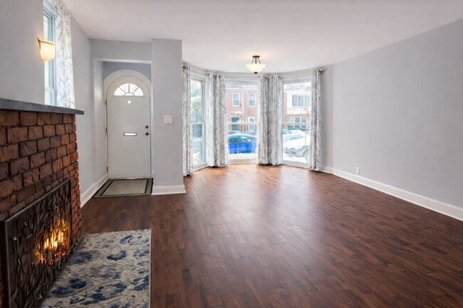 Building Photo - 68-51-68-53 Clyde St