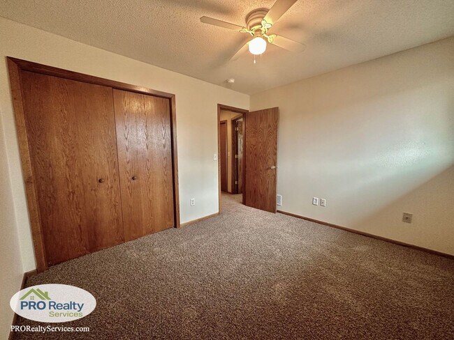 Building Photo - 13350 Timber Crest Dr