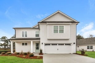 Building Photo - 2028 Cypress Hills Dr SE