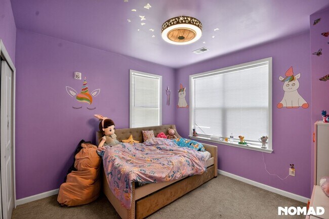 Building Photo - Spacious 3BR Condo in Highland Park