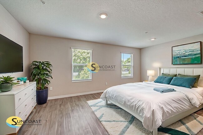 Building Photo - 9540 Hood Rd