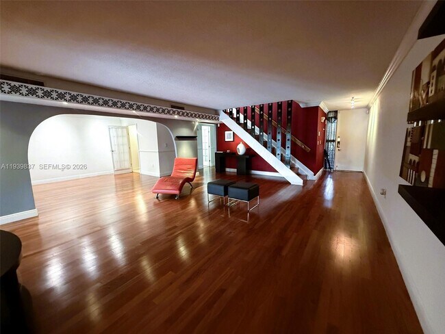 Building Photo - 16005 Kingsmoor Way