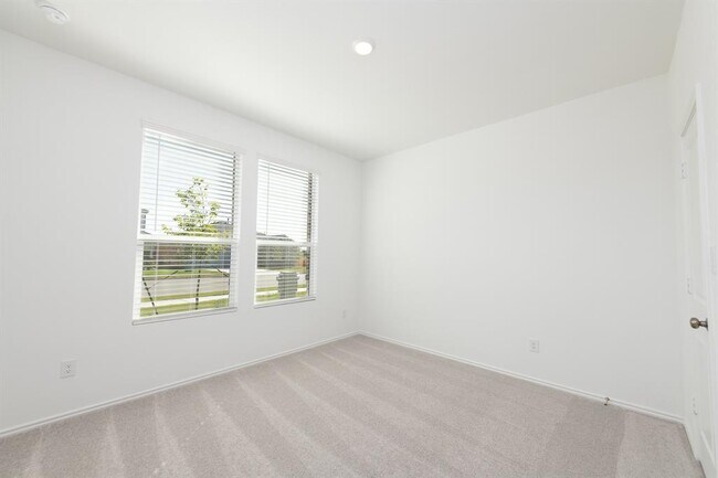 Building Photo - 152 Rodney Boat Rd