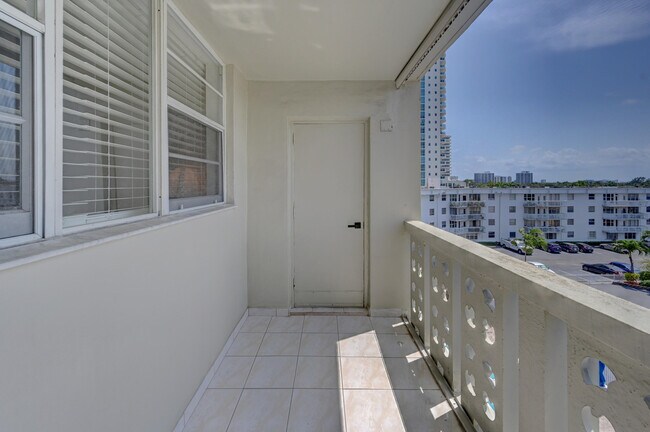 Building Photo - 1893 S Ocean Dr