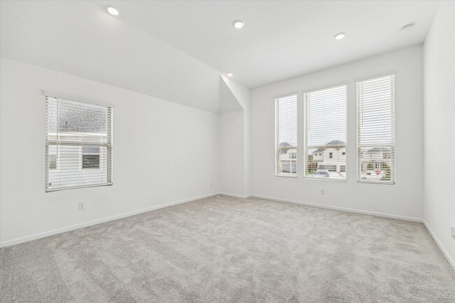 Building Photo - 5518 Amber Brook Ln