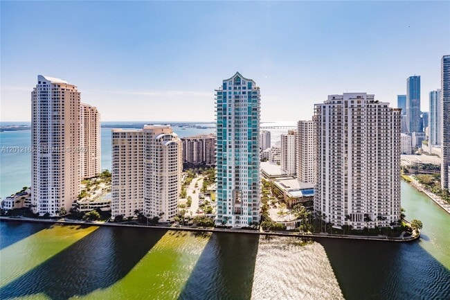 Building Photo - 325 S Biscayne Blvd