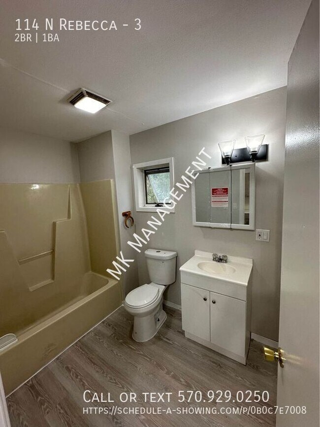 Building Photo - 114 N Rebecca-3