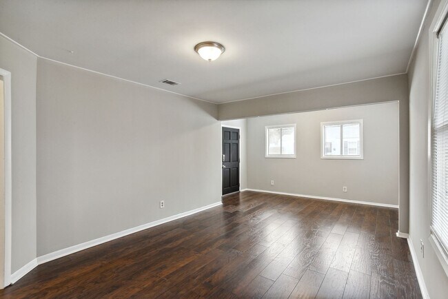 Building Photo - 2130 Mississippi Ave