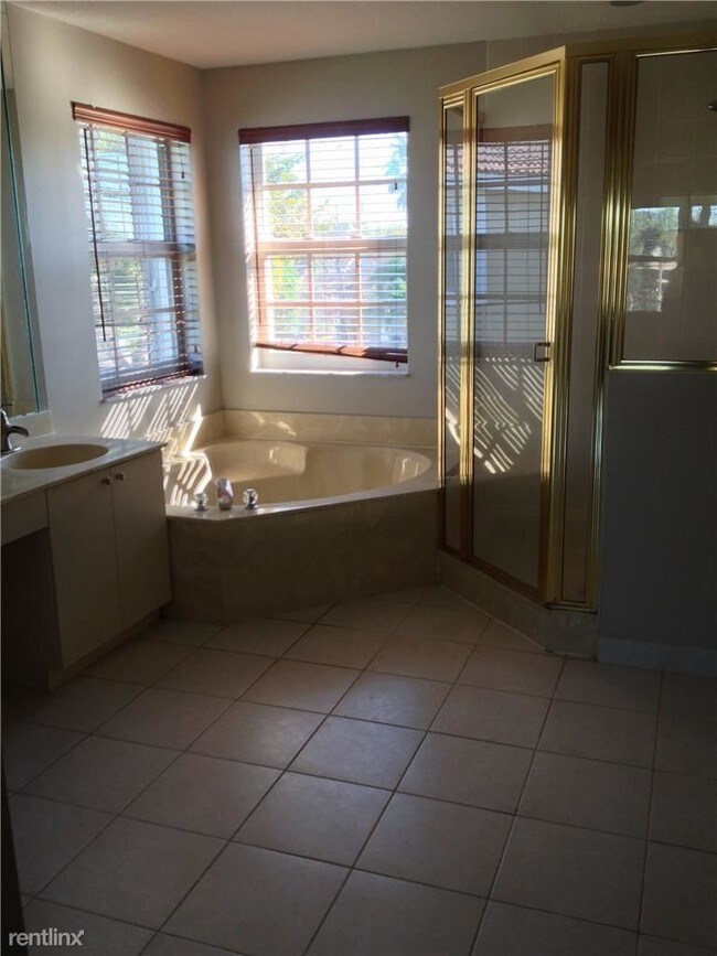 Primary Photo - 4 br, 4 bath House - 4792 NW 120th Dr