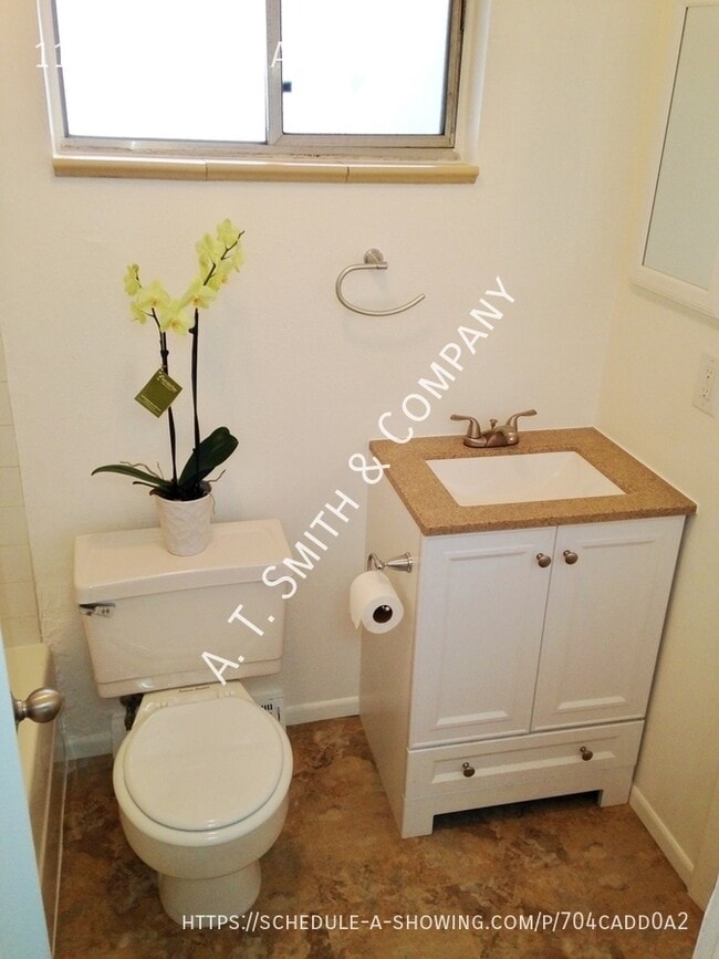 Building Photo - 11535 W 16th Ave