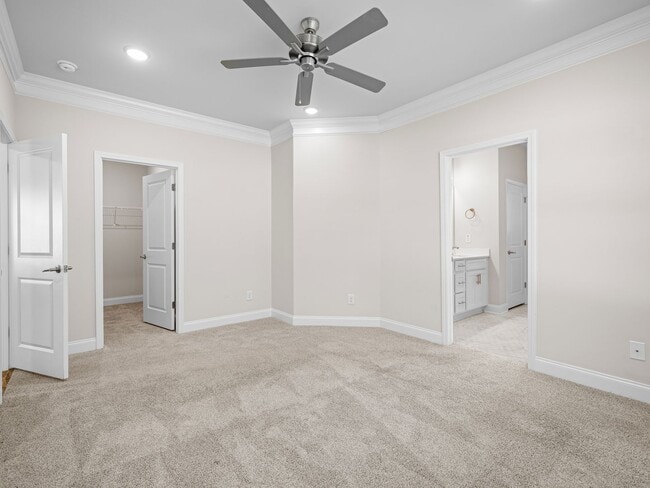 Building Photo - Waverly Place
