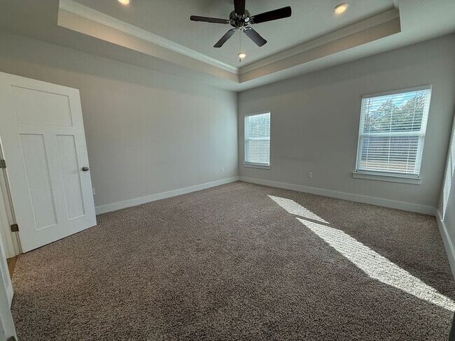 Building Photo - Pensacola - Kaheeley Ridge - 4 bedroom, 3 bathroom - lawn care included