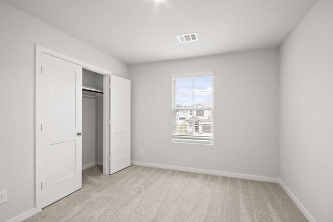 Building Photo - 227 Brazen Forest Trl