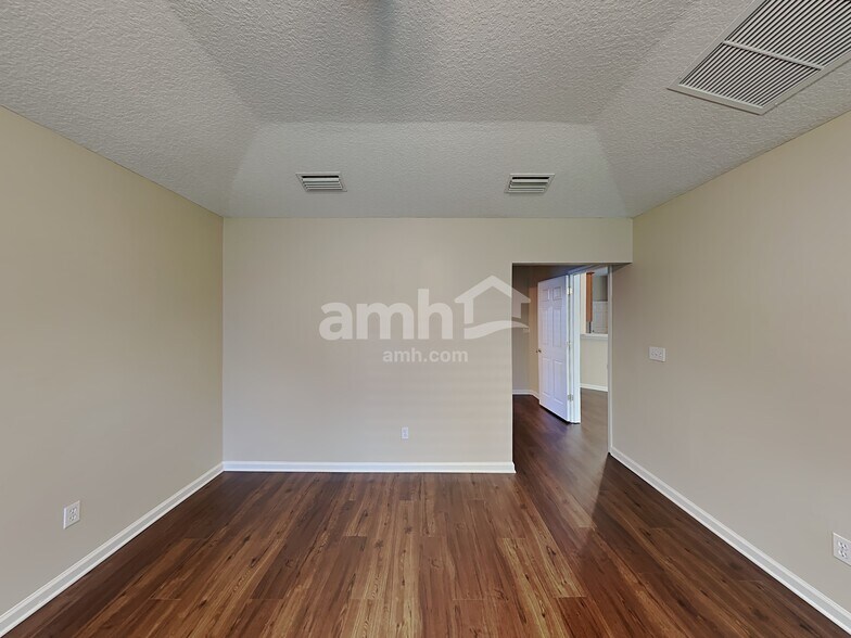 Building Photo - 2725 Spinnerbait Ct