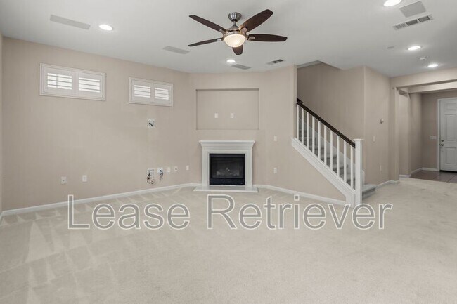 Building Photo - 2631 Clarita Dr